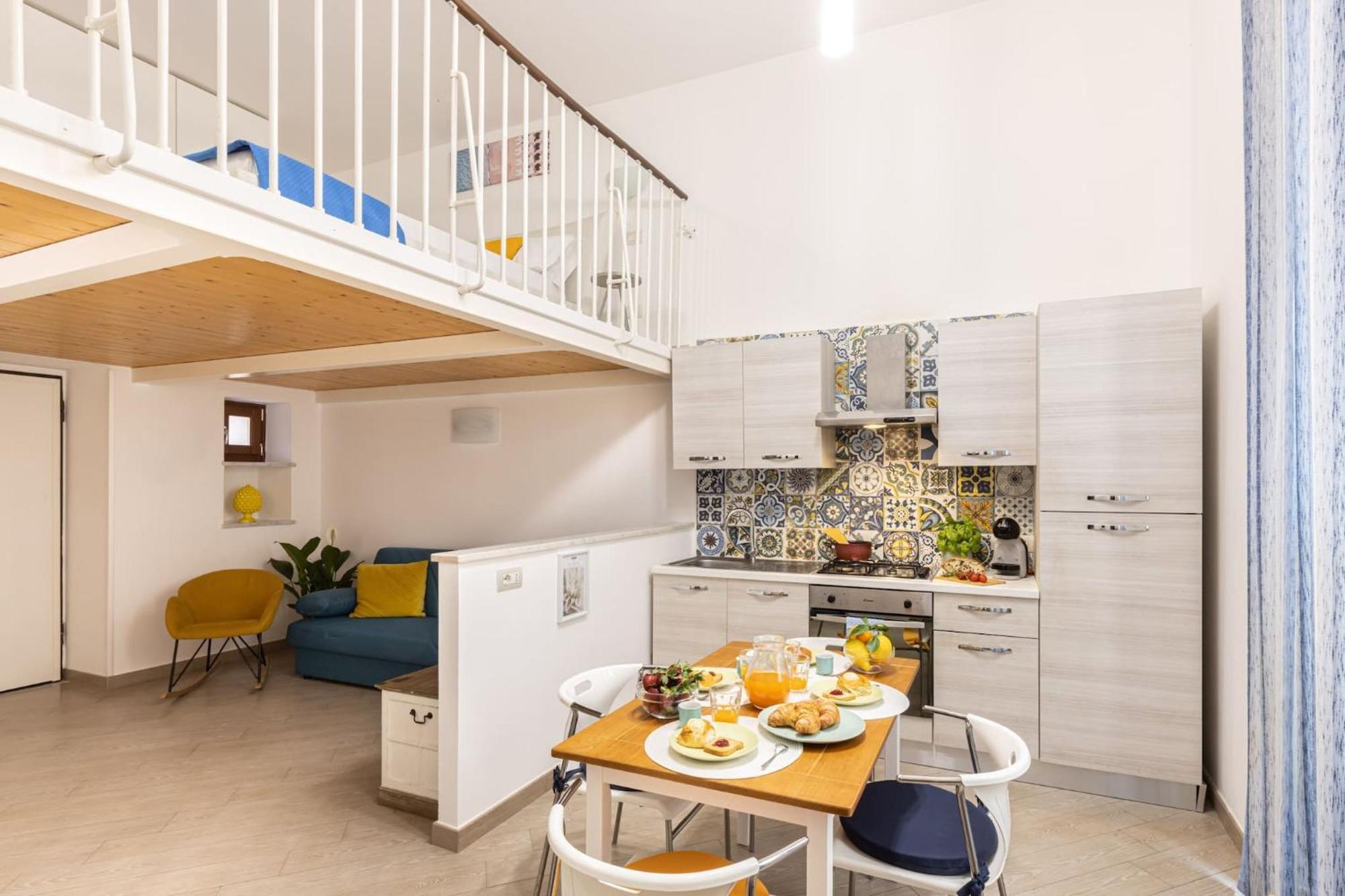 דירות Cosy House Under The Arches In Sorrento Old Town מראה חיצוני תמונה