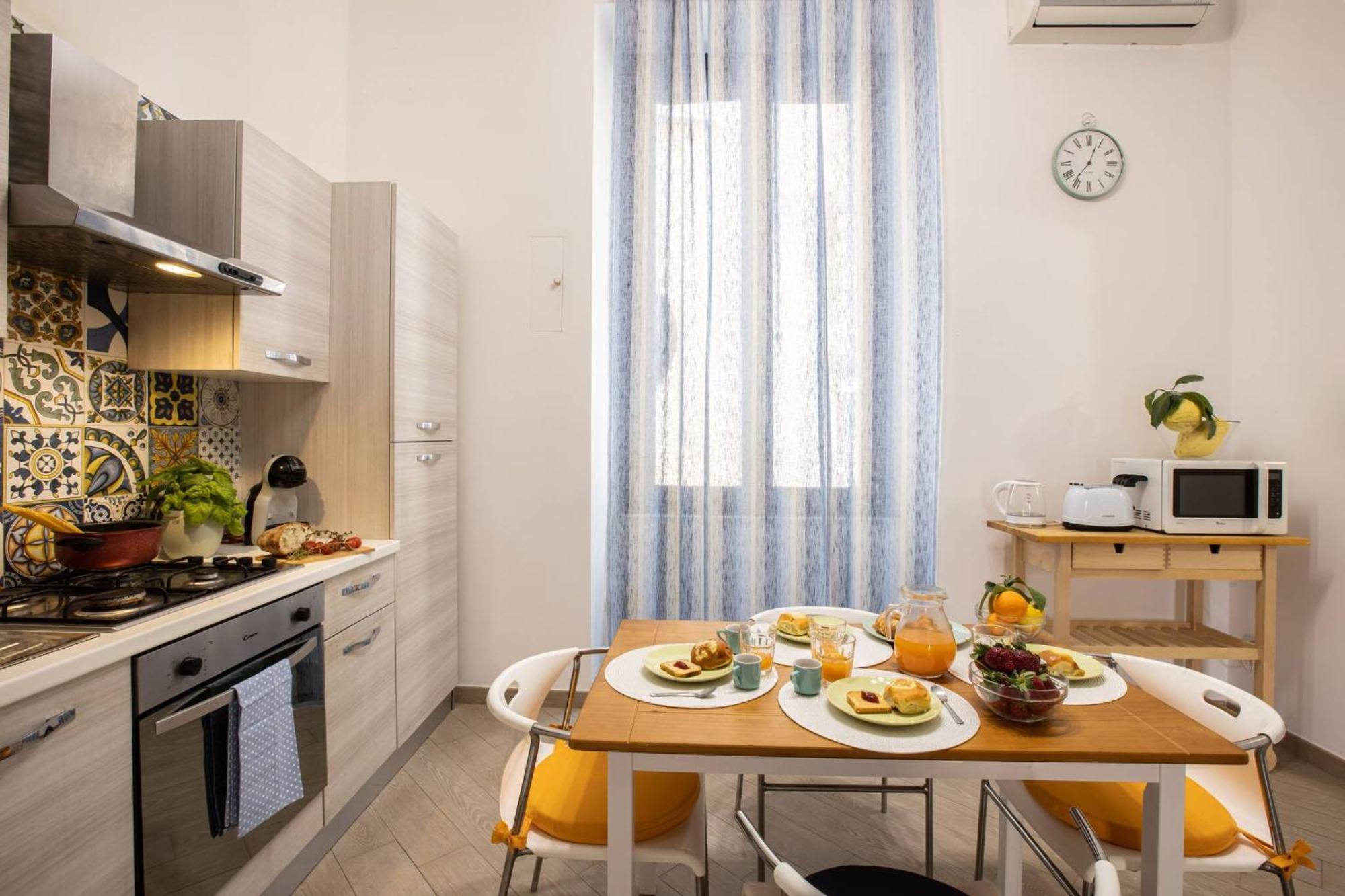 דירות Cosy House Under The Arches In Sorrento Old Town מראה חיצוני תמונה